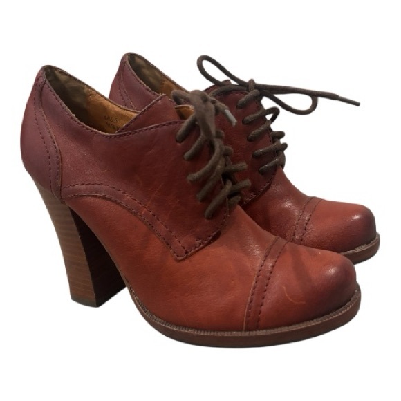 Kork-Ease Wendy Oxford Block Heel Pump in Cognac Women’s Size 6
